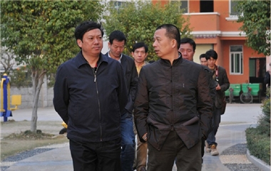福州市市長尤猛軍蒞臨天守集團及東石鎮梅塘村關心指導