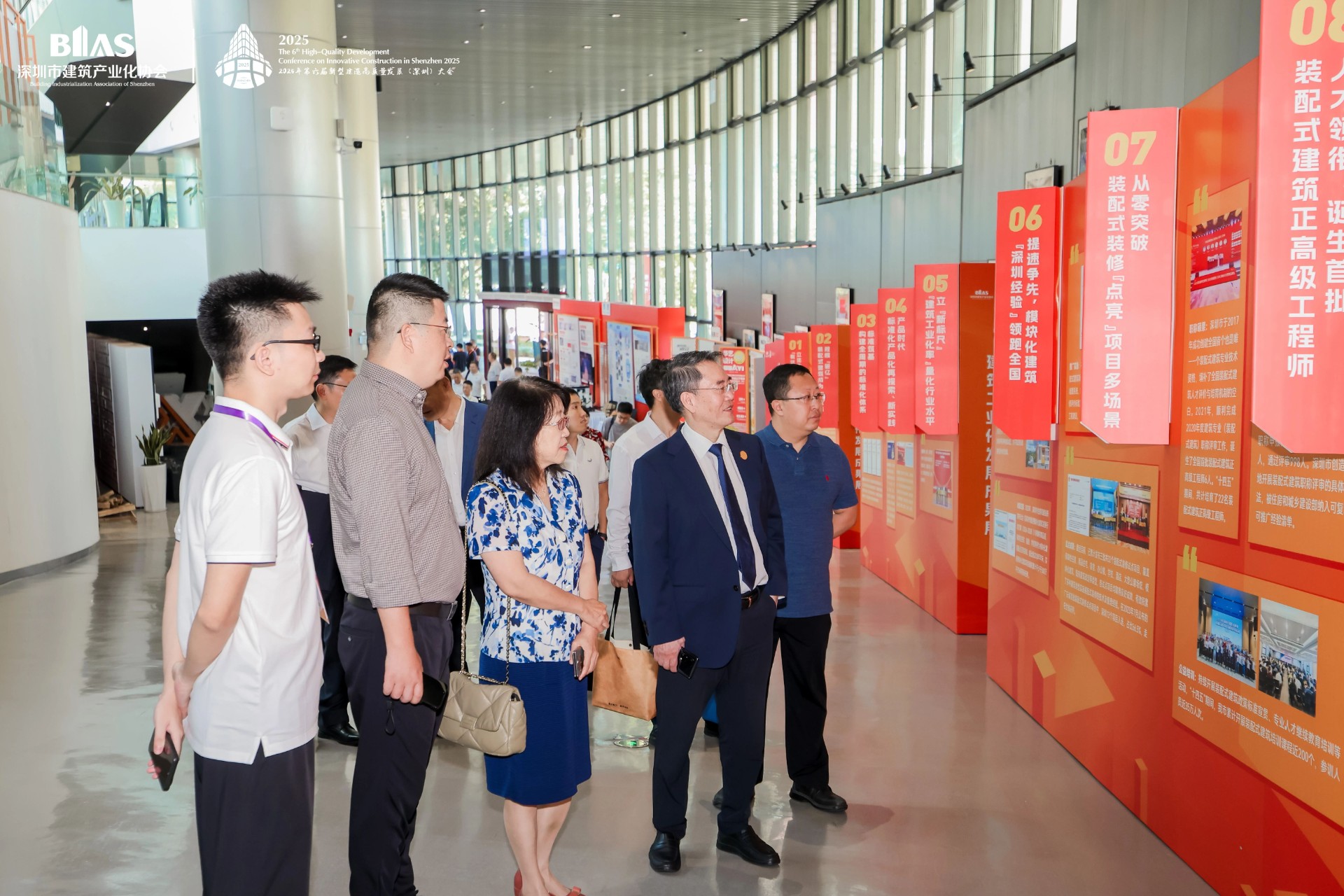 產(chǎn)業(yè)共享 | 成果展示、企業(yè)展示、好房子鏈接墻等集中共現(xiàn)全產(chǎn)業(yè)鏈新成果、新風(fēng)采